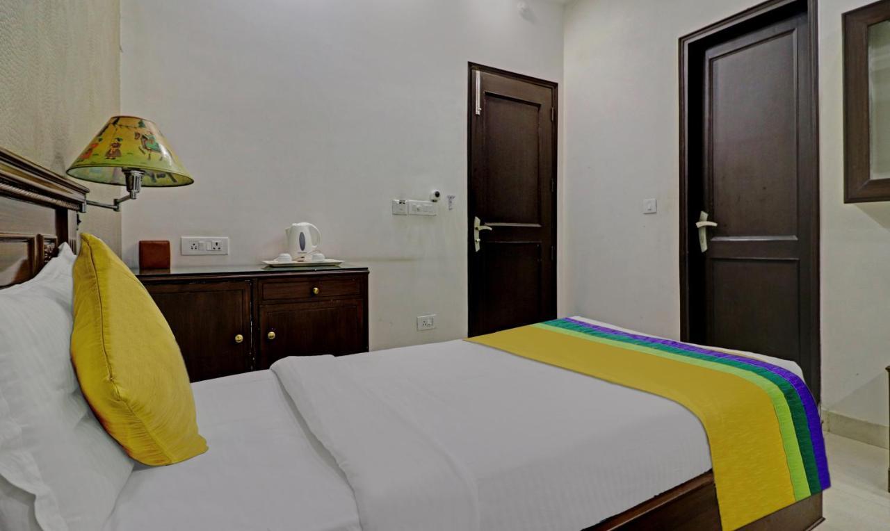Itsy Hotels Hamlets Stay Noida Exterior foto